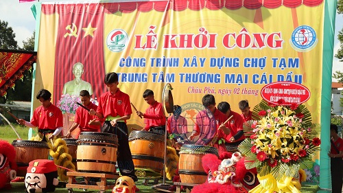 chợ tạm cái dầu